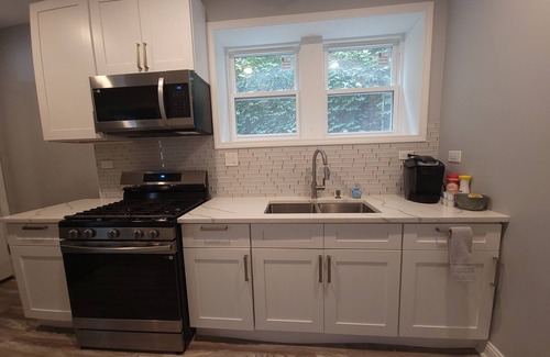 South Shore Apartamento | Marvelous 3-bedroom apartment with WiFi, AC 18 minutes from downtown Chicago