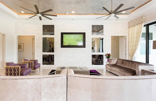 Reunion Casa | Marvelous Oasis with Game Room at Reunion