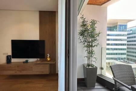 Medina Apartamento | Marvelous Ocean View Suite Marina - By AppartAli
