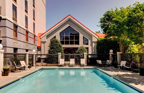 Gwinnett Place Casa | Marvelous Room for Your Stay! W/ Marketplace -S