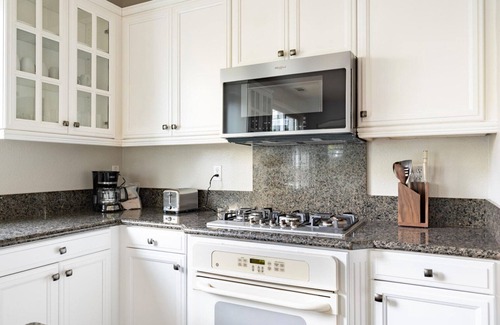 San Ramon Casa | Marvelous San Ramon 4BR w/ Patio, nr Sports & Playgrounds, by Blueground