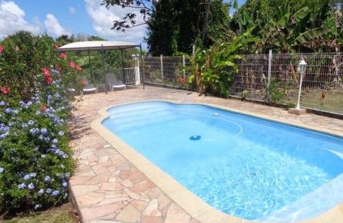 Fort-de-France Casa | Mary Madinina
