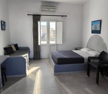 Perivolos Apartamento | Mary Rooms