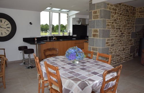 Le Mesnil-Ozenne Casa | La maison de Marie - encantadora casa de campo a 25 km del Mont St Michel
