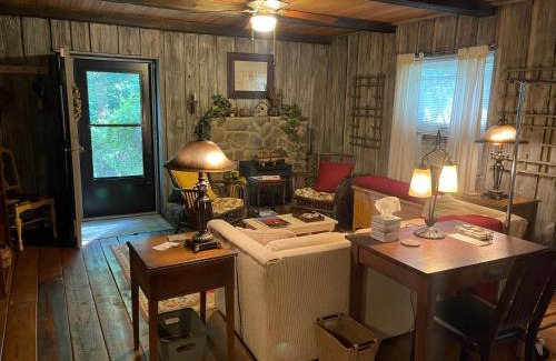 High Point Apartamento | Mary's Place - Studio surrounded by nature but close to High Point