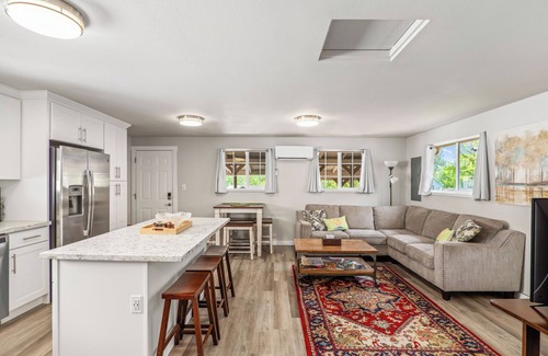 Snohomish Apartamento | Mary's Villa- Beautiful, Sparking clean, Quiet!
