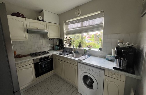 Douglas Casa | Maryborough Woods Residence - Cosy & quiet in private estate Douglas Village