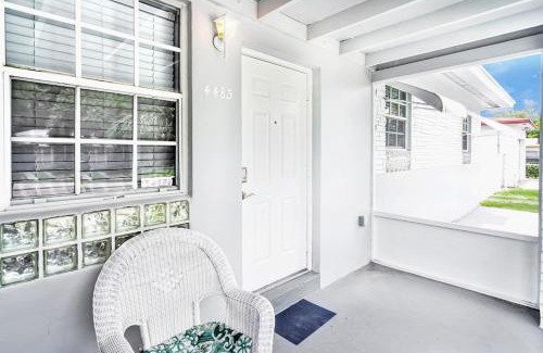 Hollywood Casa | Marys Serene Luxury Home