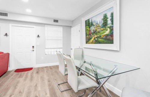 Hollywood Casa | Marys Serene Luxury Home