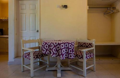 Isla Mujeres Apartamento | Marysol private beach D12 next to nomads