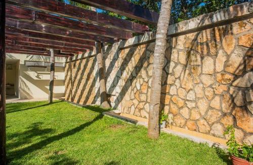 Isla Mujeres Apartamento | Marysol private beach D12 next to nomads