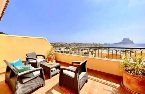 Calpe Chalet De Esquí | MARYVILLA - Adosado en urbanización Montesol de Calpe con vistas al mar