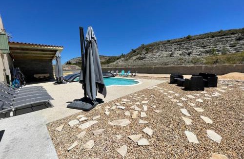 Rosieres Casa | Mas de charme avec piscine chauffée