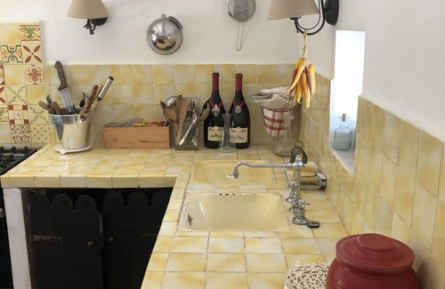 Bonnieux Otro | Mas de Famille - Green and shady garden - Private swimming pool & tennis court