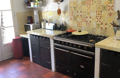Bonnieux Otro | Mas de Famille - Green and shady garden - Private swimming pool & tennis court