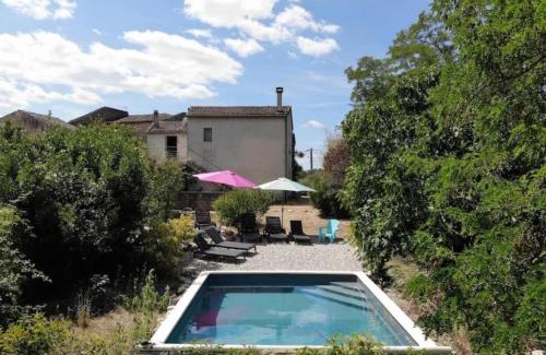 Grospierres Casa | Mas de l'arceau
