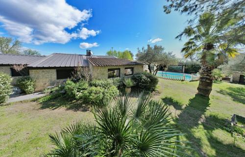 Marguerittes Casa | Mas des Oliviers, Piscine, Tennis & Pétanque