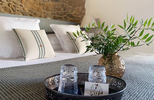 Pals Cama Y Desayuno | Mas Ferran Adults Only