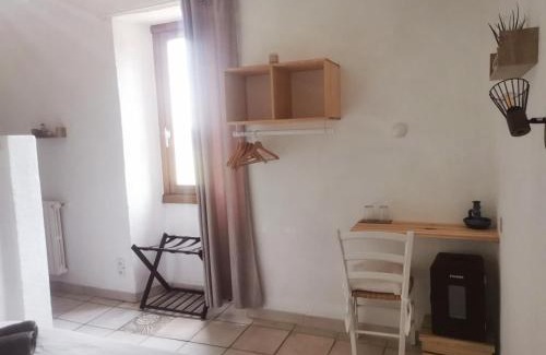 Saint-Ambroix Casa | Mas La Belle Ambroise - Chambres d'hôtes et Gîte