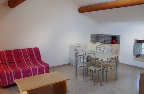Saint-Laurent-des-Arbres Casa | Les chambres du mas Petit Nizon
