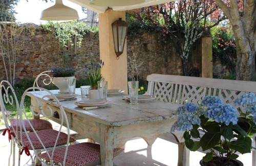 La Bruguiere Casa | Mas LES ROMARINS, 10min Uzès, pool & large garden, cosy, great family experience