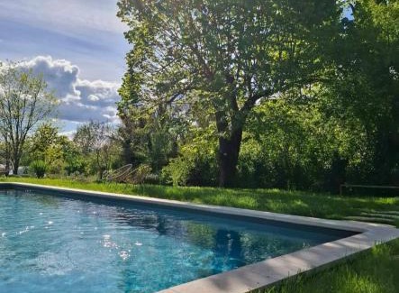 Grospierres Casa | Mas Notre-Dame, Adults only, situation idéale, grand jardin paisible