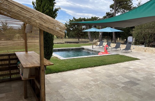 Charols Casa | Mas Provençal Authentique Avec Piscine Bali