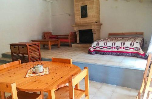 Montjoyer Casa | Mas provençal isolé en pleine nature