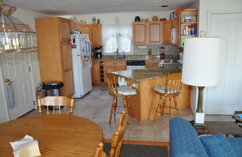 Mashpee Casa | Mashpee - 4 bedroom 2.5 Bath on John's Pond, Private Beach, Dock and a raft