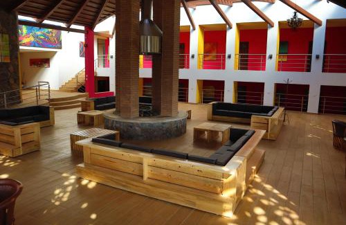 Villa Madero Hotel | MASIA ARAMENI