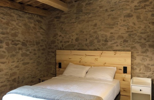 Gurb Otro | Masia El Bosquet