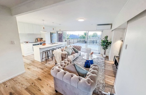 Pakuranga Casa | Masina - cosy family retreat