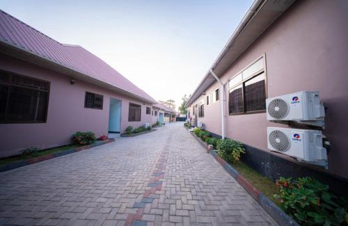Mabibe Hotel | MASOMZ Lodge