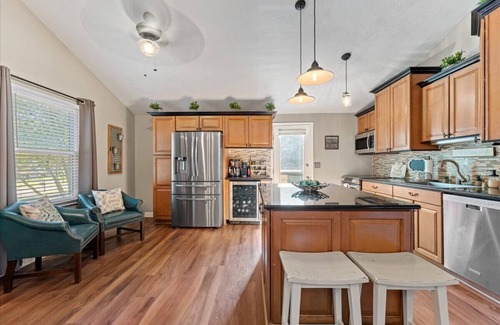 Mason Casa | Mason 3 bedroom Oasis! Walking distance to Deerfield shopping and restaurants!