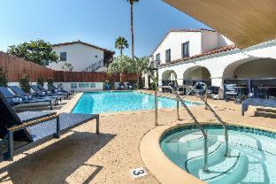 West Beach Hotel | Mason Beach Inn