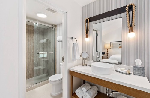 West Beach Hotel | Mason Beach Inn