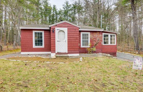 Ashby Casa | Massachusetts Cabin Rental Near Hiking and Skiing!