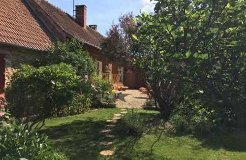 Saint-Georges-sur-la-Pree Casa | Massages du Monde