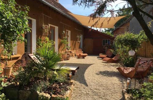 Saint-Georges-sur-la-Pree Casa | Massages du Monde