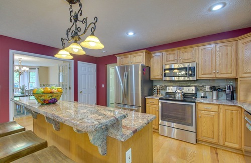 Massanutten Casa | Massanutten Home Rental with Sauna & Game Room!
