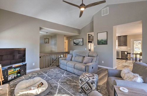 Massanutten Casa | Massanutten Resort Home w/ Deck + Mountain Views!
