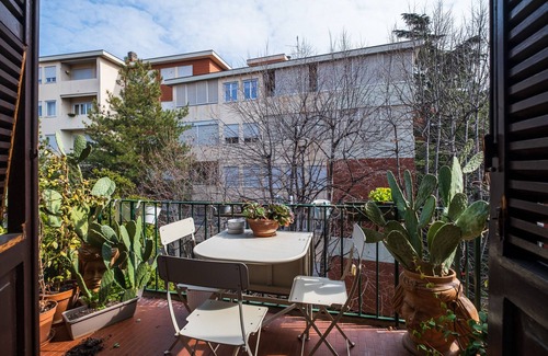 Scandellara Apartamento | Massarenti 406 Elegant Apartment by Wonderful Italy