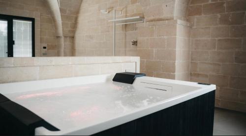 San Giorgio Ionico Hotel | MASSERIA ACQUASALE - RELAIS & RESTAURANT