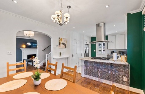 Potomac West Casa | Massive 5BR Historic CozySuites House