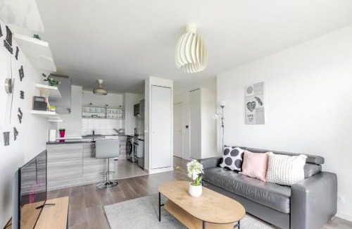 Quartier Atlantis Apartamento | Massy Revy 10 min RER and TGV Idéal Paris and Orly