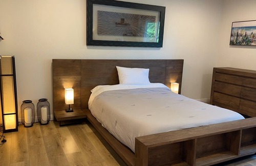 Claremont Casa | Master Bedroom Oasis in Claremont Pool House, Near 5 Colleges