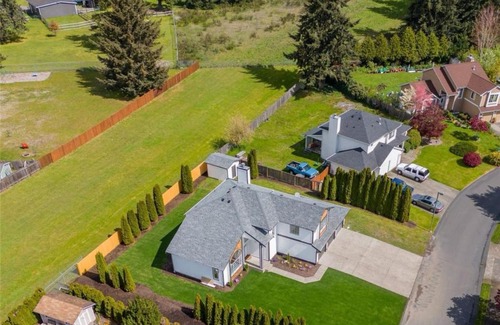 Elk Plain Casa | Master bedroom, Spanaway