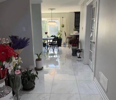 Mississauga Casa | Master bedroom suite on the 2nd floor, city center