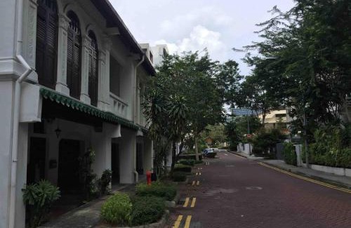Newton Cama Y Desayuno | Master Room at Orchard Road