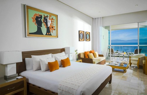 Nuevo Vallarta Complejo | Master Suite at The Grand Mayan, Nuevo Vallarta Mexico